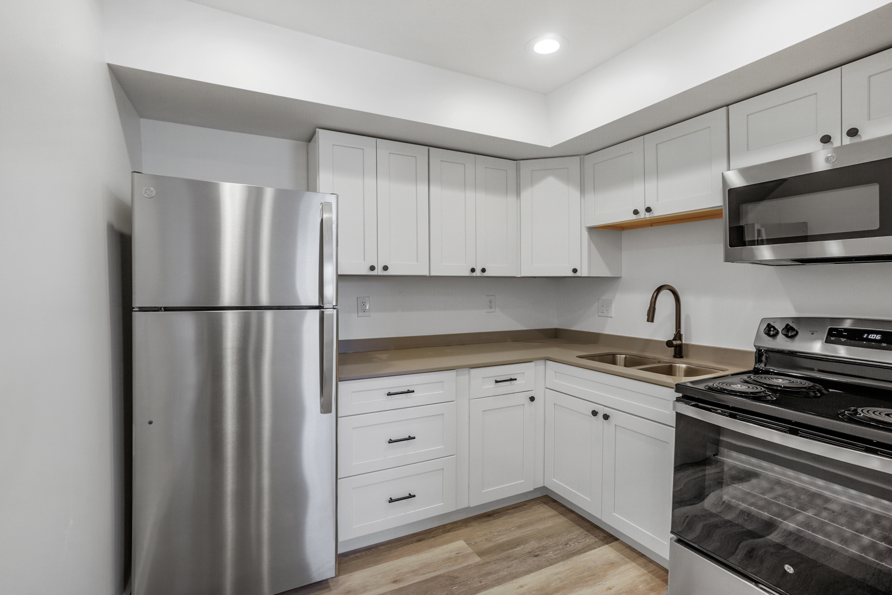 3202 Central Avenue - 6
