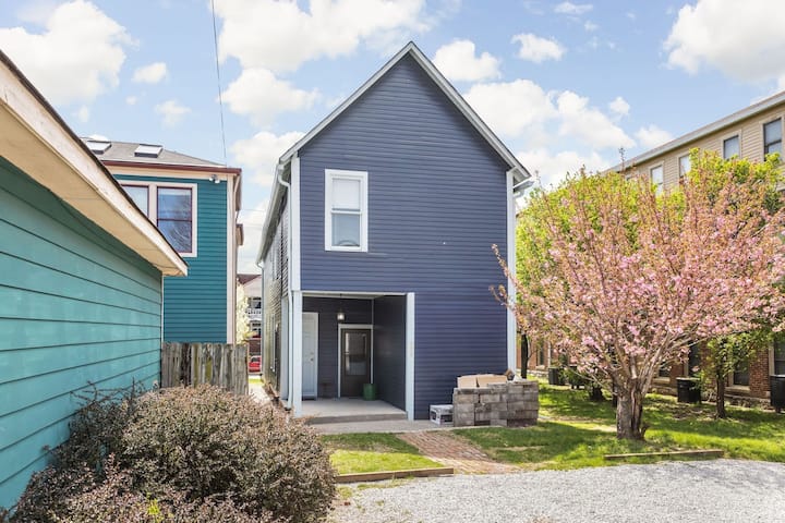 556 Fletcher Avenue - B
