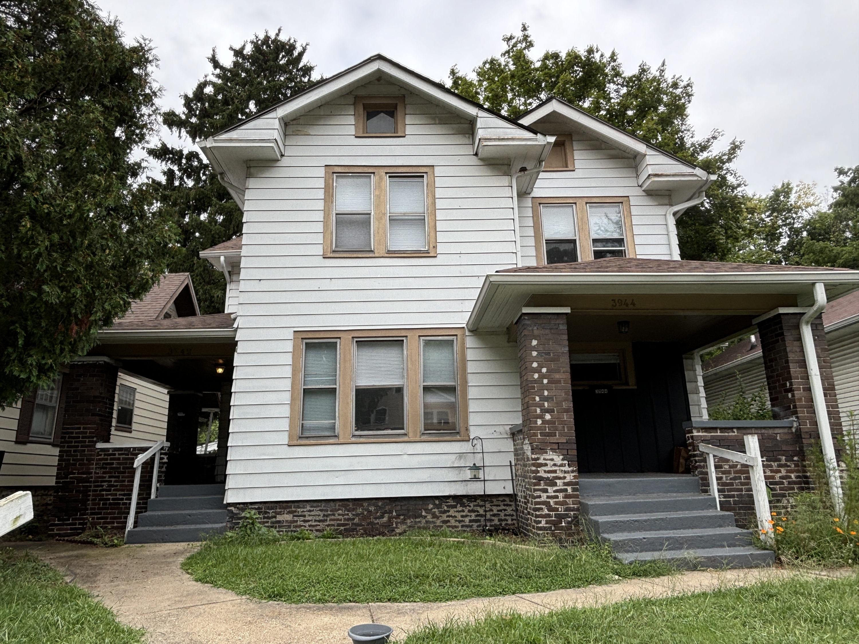 3942 Cornelius Avenue - 3942
