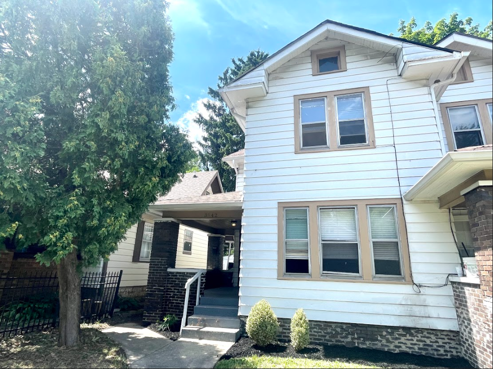 3942 Cornelius Avenue - 3942
