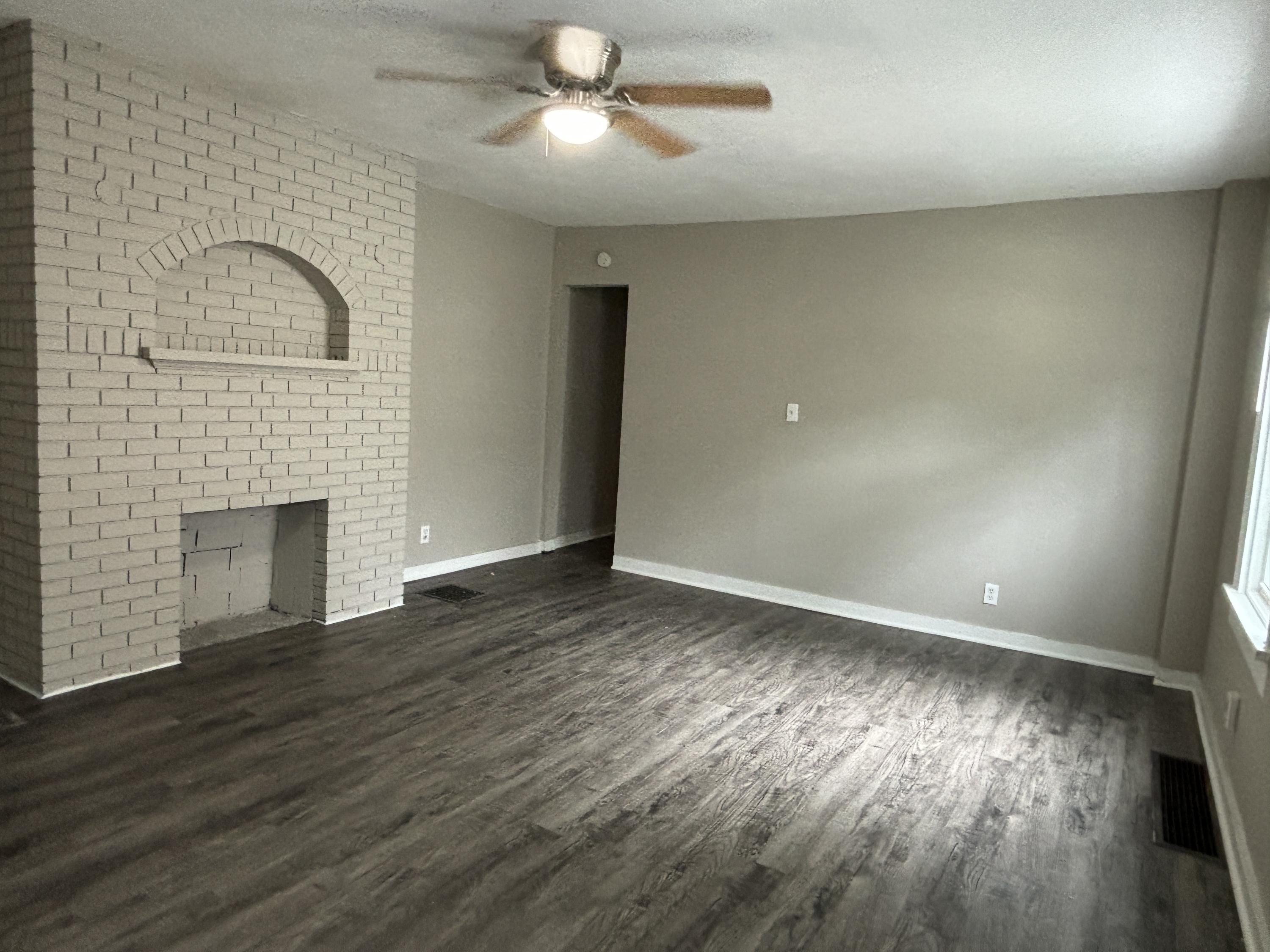 4046 Boulevard Place - A